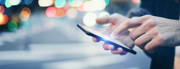 Smartphones : la nouvelle porte d’entrée des cybercriminels – un risque stratégique pour les industriels