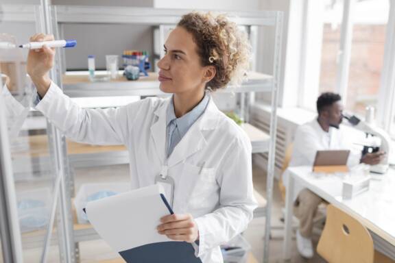 Mesures d'urgence en faveur de l'emploi et de la formation professionnelle